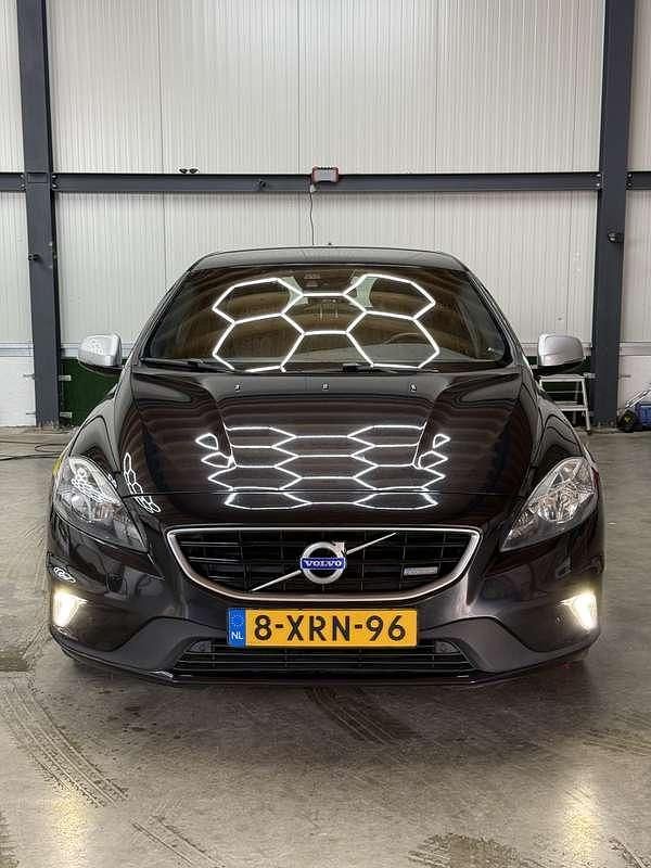 Occasion Volvo V40 R-Design 190 PK (139 kW) 2014 Zwart MPV