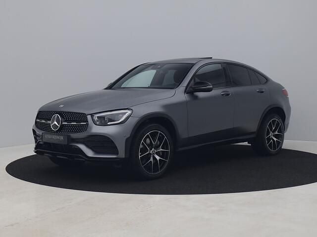 Grijs Gebruikt 2021 Mercedes GLC300 Business Coupé | € 49.500 (Eerlijke prijs) - Afbeelding 1/4