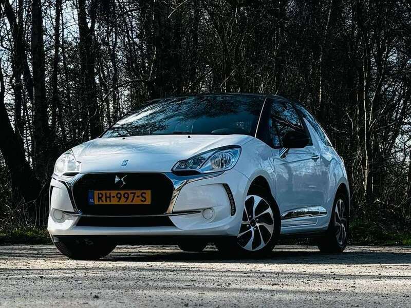Wit Gebruikt 2017 DS Automobiles DS3 Chic Hatchback | € 7.450 (Goede deal) - Afbeelding 1/4
