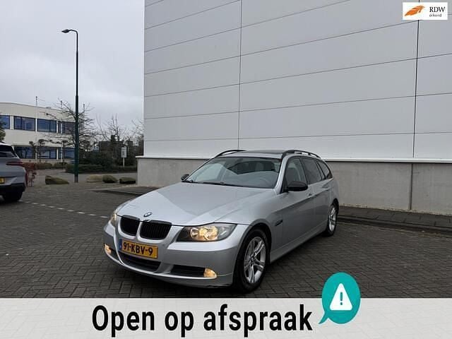 Occasion BMW 318 Basis 143 PK (105 kW) 2008 Grijs Stationwagen