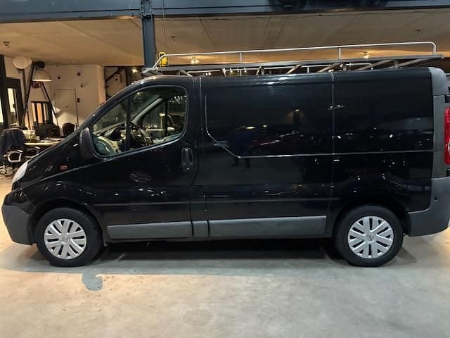 Occasion Opel Vivaro 90 PK (66 kW) 2013 Zwart (metallic) MPV