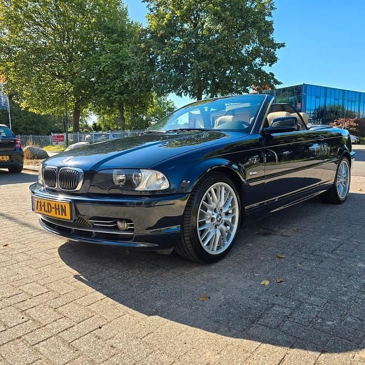 Gebruikt 2002 BMW 330 Cabriolet | € 7.900 (Goede deal) - Afbeelding 1/4