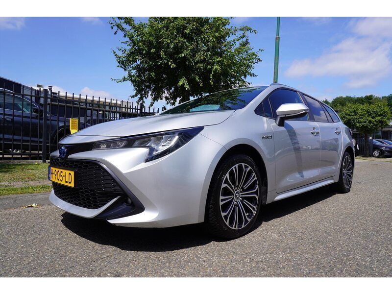 Grijs Gebruikt 2020 Toyota Corolla Stationwagen | € 19.945 (Eerlijke prijs) - Afbeelding 1/4