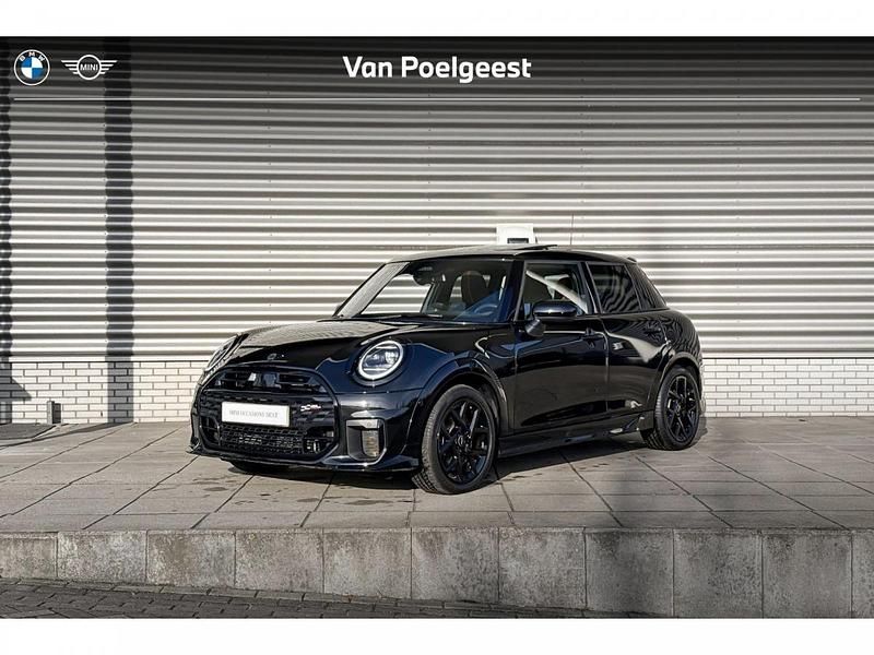 Occasion Mini Cooper 156 PK (114 kW) 2025 Zwart Hatchback