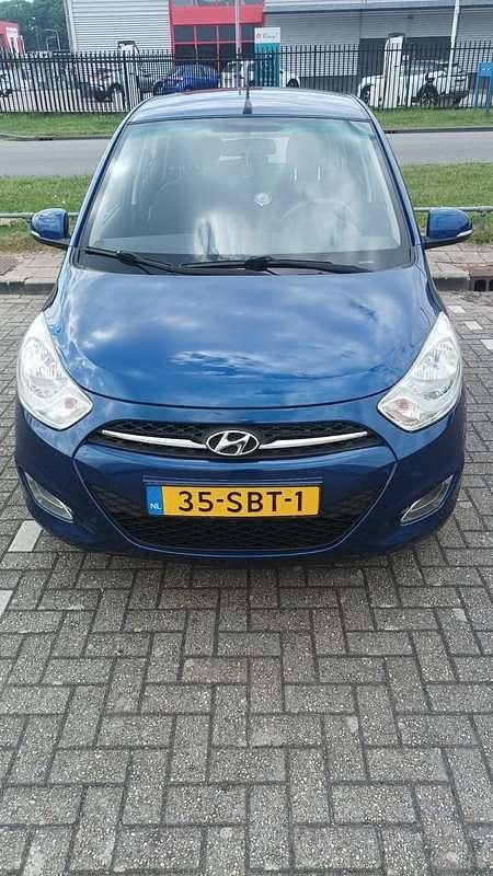 Blauw Gebruikt 2011 Hyundai i10 Hatchback | € 2.850 (Eerlijke prijs) - Afbeelding 1/4