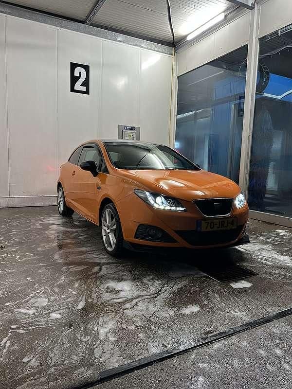 Gebruikt 2009 Seat Ibiza Sedan | € 3.999 (Iets duurder) - Afbeelding 1/4