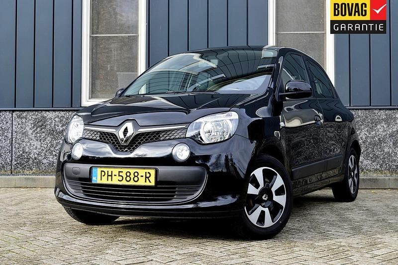 Zwart Gebruikt 2017 Renault Twingo Collection Hatchback | € 8.950 (Iets duurder) - Afbeelding 1/4