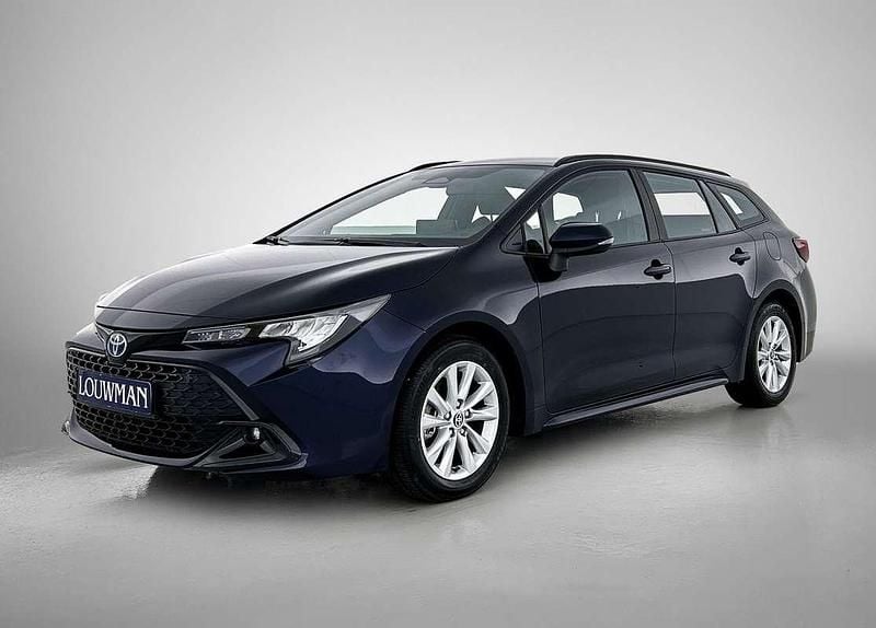 Blauw Nieuw 2025 Toyota Corolla Active Stationwagen | € 34.640 (Eerlijke prijs) - Afbeelding 1/4