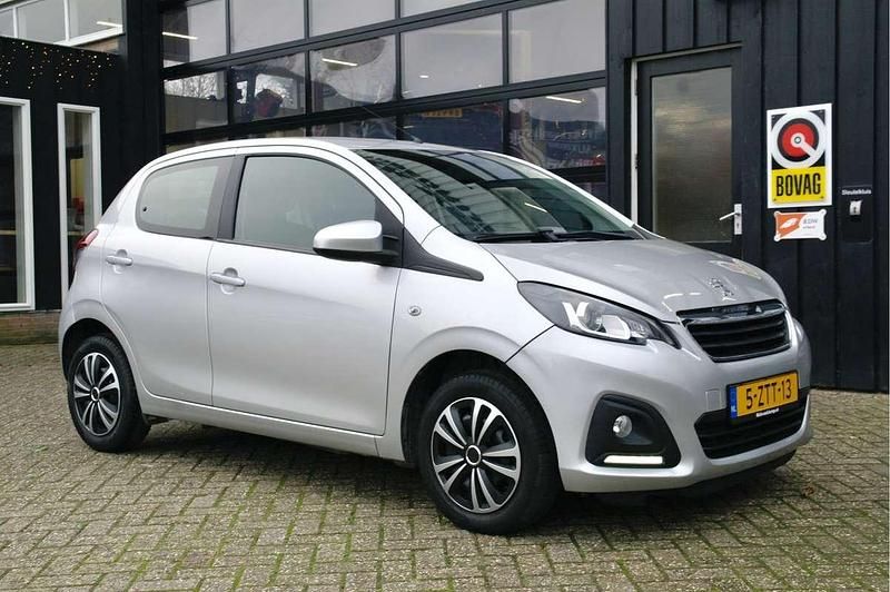 Occasion Peugeot 108 Active 69 PK (50 kW) 2015 Grijs Hatchback