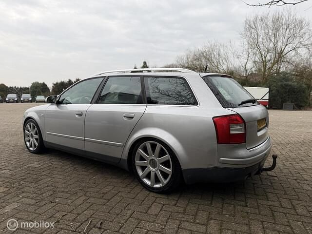 Occasion Audi A4 Exclusive 220 PK (161 kW) 2001 Grijs Stationwagen
