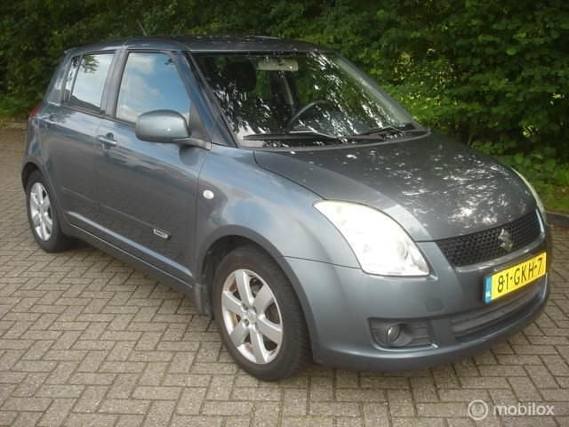 Grijs Gebruikt 2008 Suzuki Swift Comfort Hatchback | € 1.175 (Super prijs) - Afbeelding 1/4