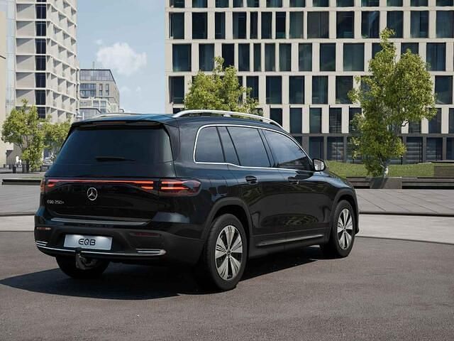 Nieuw Mercedes EQB250+ Business 139 kW (190 PK) 2025 Zwart SUV