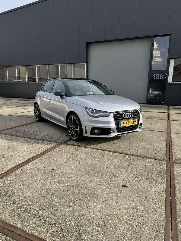 Occasion Audi A1 140 PK (102 kW) 2014 Grijs Hatchback