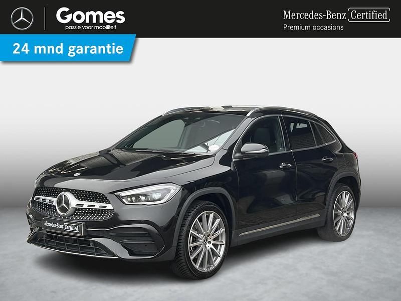 Zwart Gebruikt 2023 Mercedes GLA250 AMG SUV | € 42.950 (Eerlijke prijs) - Afbeelding 1/4