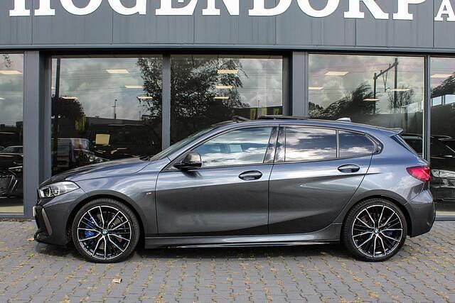 Occasion BMW M135 Executive 306 PK (225 kW) 2020 Grijs Hatchback