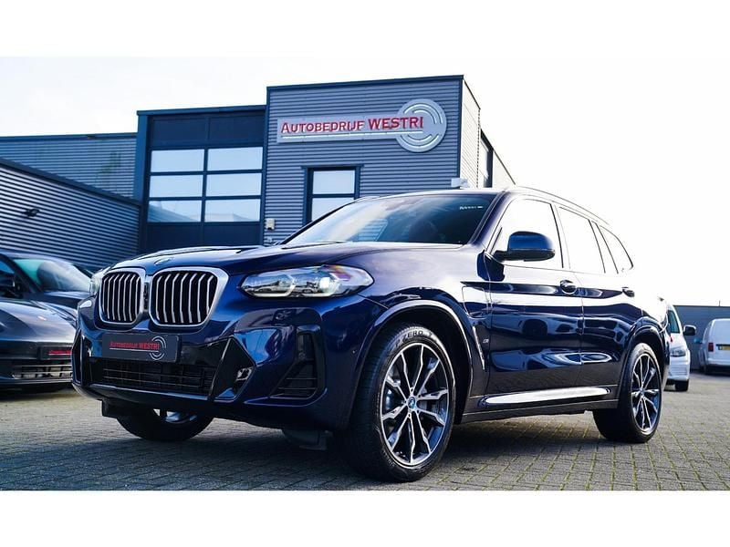 Blauw Gebruikt 2024 BMW X3 Executive SUV | € 55.575 (Eerlijke prijs) - Afbeelding 1/4