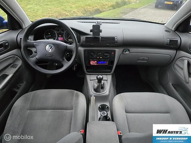 Occasion VW Passat Trendline 102 PK (75 kW) 2001 Blauw Sedan