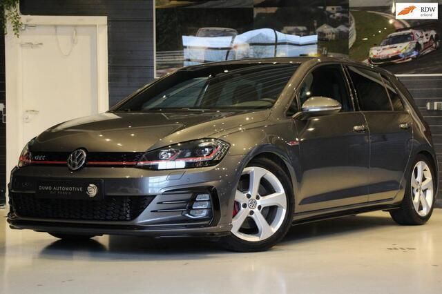 Grijs, metallic lak Gebruikt 2017 VW Golf VII GTI Hatchback | € 19.995 (Goede deal) - Afbeelding 1/4