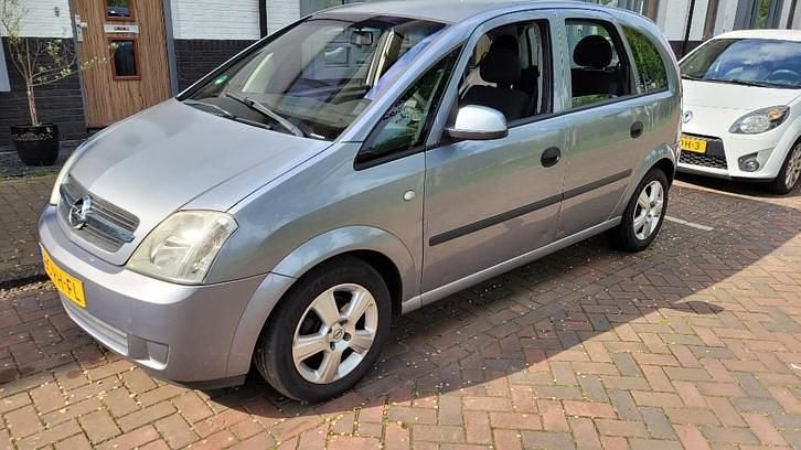 Occasion 2005 Opel Meriva MPV | € 1.250 (Eerlijke prijs) - Afbeelding 1/4