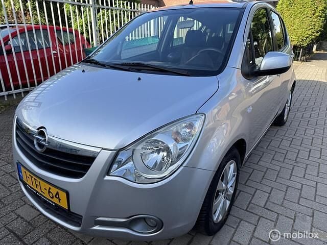 Grijs Gebruikt 2014 Opel Agila Hatchback | € 3.250 (Eerlijke prijs) - Afbeelding 1/4