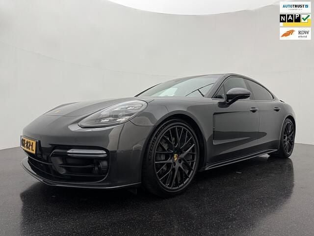 Grijs Gebruikt 2016 Porsche Panamera Sedan | € 59.950 (Eerlijke prijs) - Afbeelding 1/4