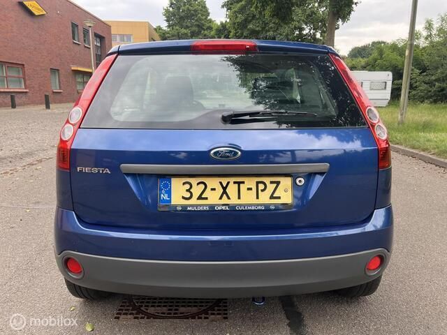 Occasion Ford Fiesta Cool & Sound Edition 69 PK (50 kW) 2007 Blauw Hatchback