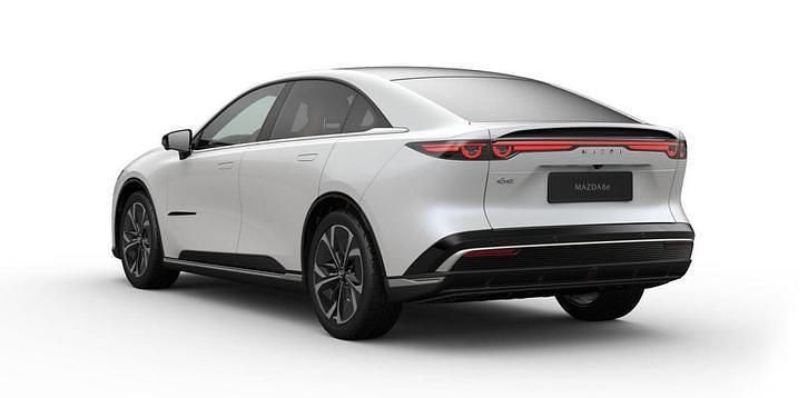 Nieuw Mazda 6e Takumi-Line 180 kW (245 PK) 2025 Wit Sedan