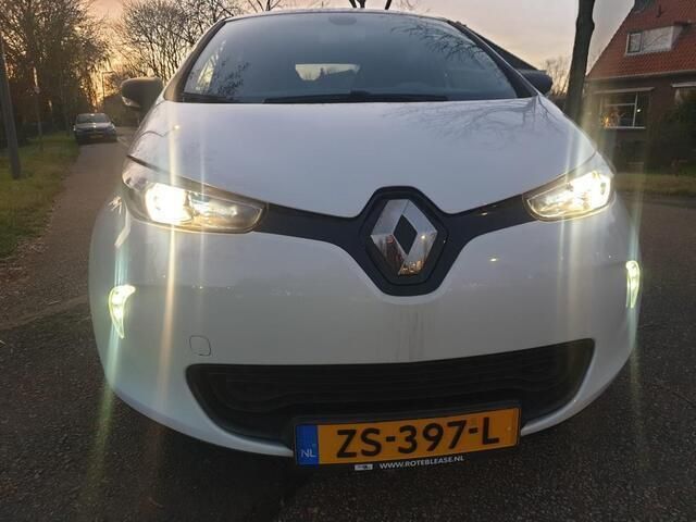 Occasion Renault Zoe Life 67 kW (92 PK) 2019 Wit Hatchback