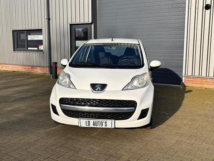 Occasion Peugeot 107 68 PK (50 kW) 2010 Wit Hatchback