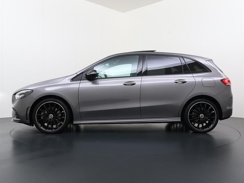Occasion Mercedes B250 AMG line 218 PK (160 kW) 2022 Grijs MPV