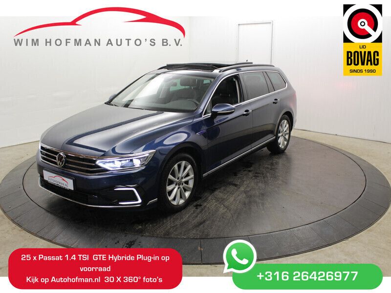 Blauw, metallic lak Gebruikt 2021 VW Passat Pro Stationwagen | € 26.890 (Eerlijke prijs) - Afbeelding 1/4