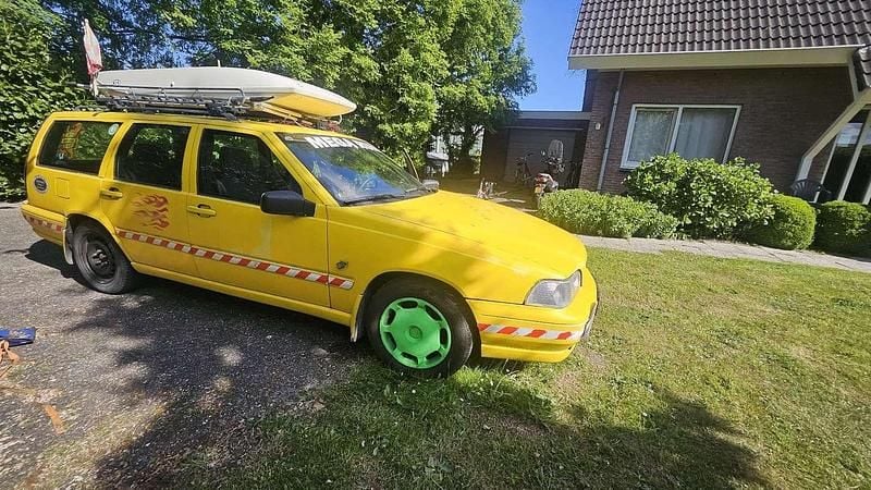 Gebruikt 1999 Volvo V70 Stationwagen | € 950 - Afbeelding 1/4