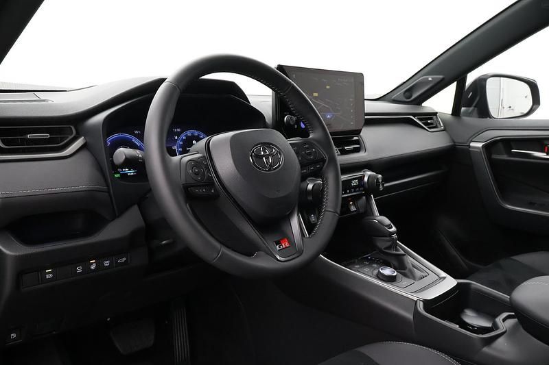 Occasion Toyota RAV4 Hybrid Sport 306 PK (225 kW) 2025 Zwart SUV
