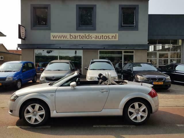 Grijs Gebruikt 2003 Audi TT Cabriolet | € 5.950 (Eerlijke prijs) - Afbeelding 1/4