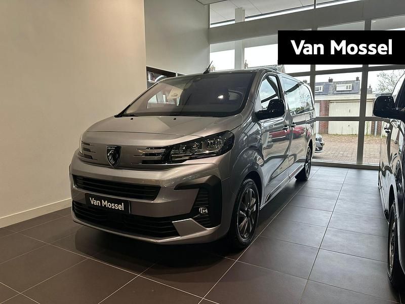 Grijs Gebruikt 2024 Peugeot Expert S Van | € 34.940 - Afbeelding 1/4