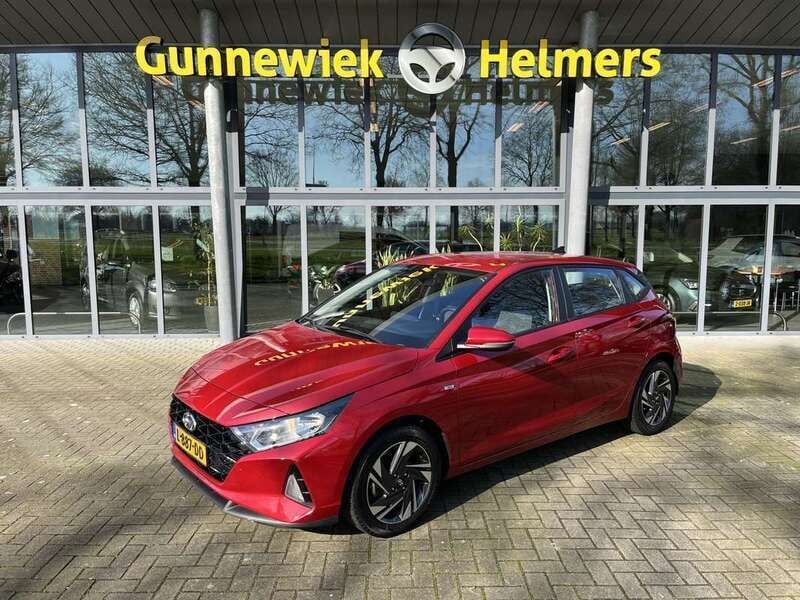 Rood Gebruikt 2021 Hyundai i20 Comfort Hatchback | € 14.250 (Eerlijke prijs) - Afbeelding 1/4