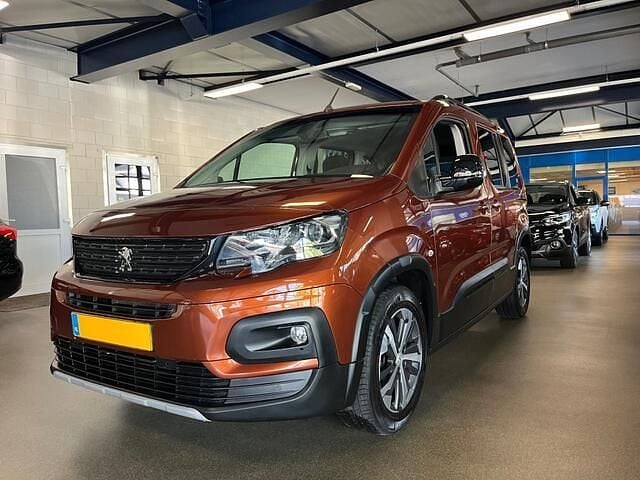 Oranje Gebruikt 2019 Peugeot Rifter GT-line MPV | € 17.900 (Eerlijke prijs) - Afbeelding 1/4