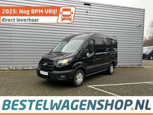 Zwart Nieuw 2024 Ford Transit Trend Van | € 36.999 (Super prijs) - Afbeelding 1/3