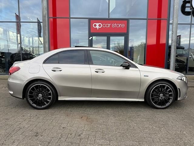 Occasion Mercedes A250 AMG 218 PK (160 kW) 2020 Beige Sedan