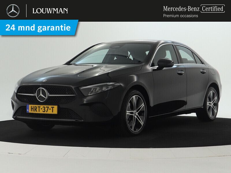Zwart Gebruikt 2024 Mercedes A250 Progressive Sedan | € 36.950 (Eerlijke prijs) - Afbeelding 1/3