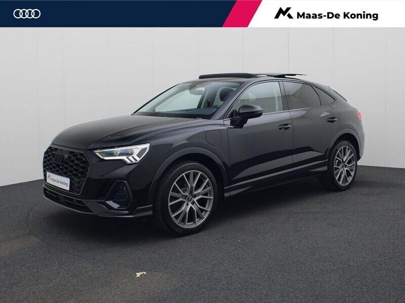Zwart Gebruikt 2022 Audi Q3 Sportback SUV | € 44.740 (Iets duurder) - Afbeelding 1/4