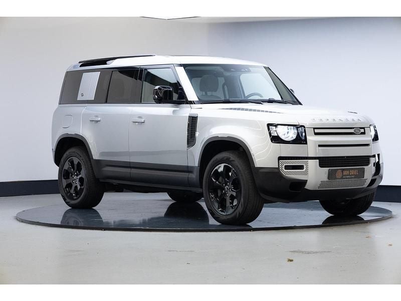 Grijs Gebruikt 2021 Land Rover Defender S SUV | € 71.950 (Eerlijke prijs) - Afbeelding 1/4