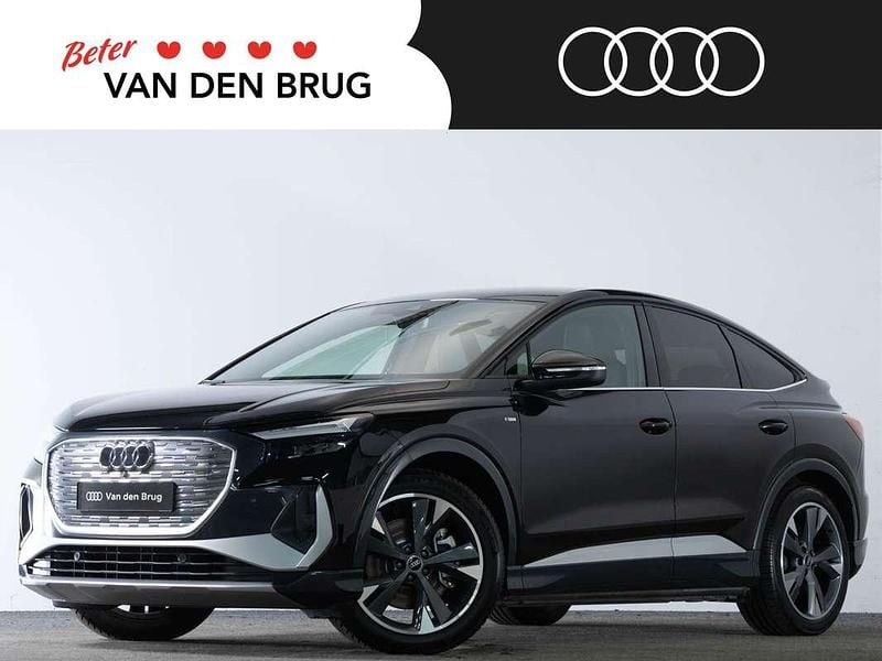 Zwart (metallic) Gebruikt 2022 Audi Q4 e-tron S-Line SUV | € 35.900 (Eerlijke prijs) - Afbeelding 1/4