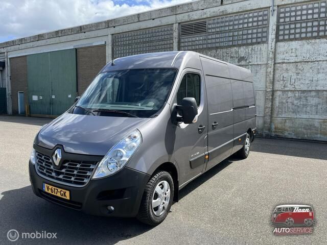 Grijs Gebruikt 2017 Renault Master Van | € 11.750 (Goede deal) - Afbeelding 1/4
