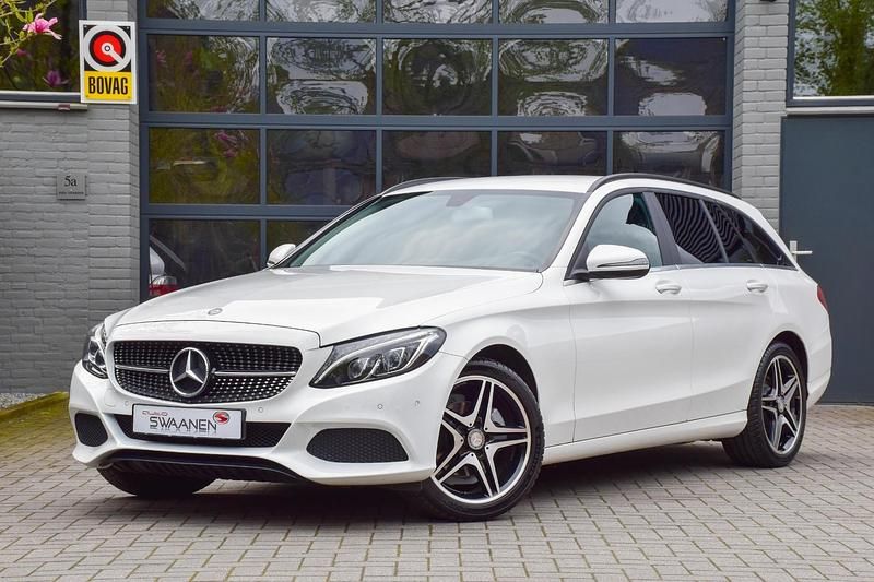 Wit Gebruikt 2016 Mercedes C160 Ambition Coupé | € 15.950 (Eerlijke prijs) - Afbeelding 1/4