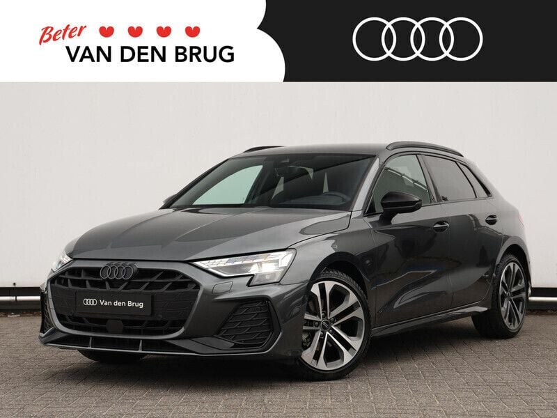 Bruin Gebruikt 2024 Audi A3 Sportback Premium Hatchback | € 41.800 (Duur) - Afbeelding 1/4