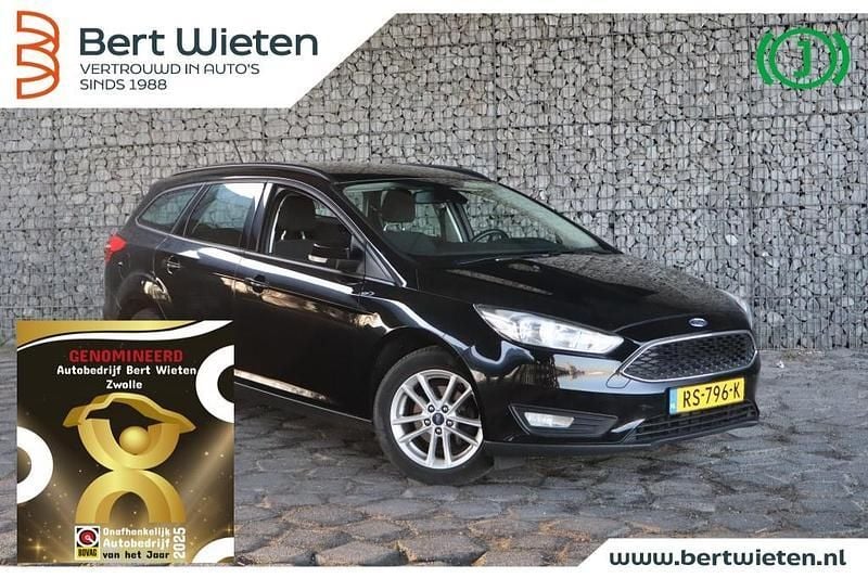 Zwart Gebruikt 2018 Ford Focus Stationwagen | € 13.735 (Goede deal) - Afbeelding 1/3