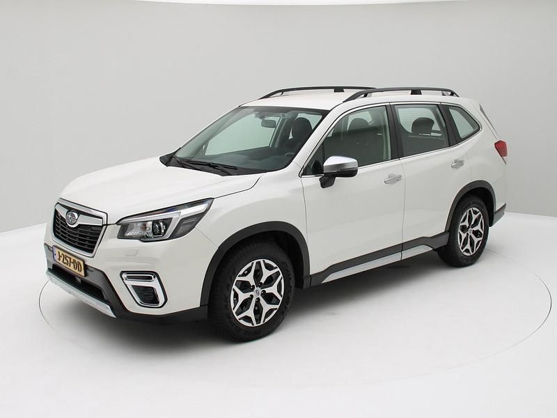 Wit Gebruikt 2020 Subaru Forester Comfort SUV | € 28.950 - Afbeelding 1/4