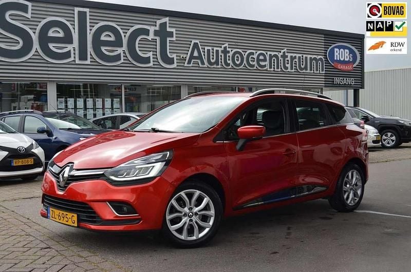 Rood Gebruikt 2019 Renault Clio GrandTour Intens Stationwagen | € 10.840 (Eerlijke prijs) - Afbeelding 1/3