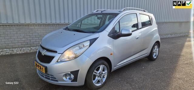 Grijs Gebruikt 2011 Chevrolet Spark LS Hatchback | € 2.299 (Eerlijke prijs) - Afbeelding 1/4